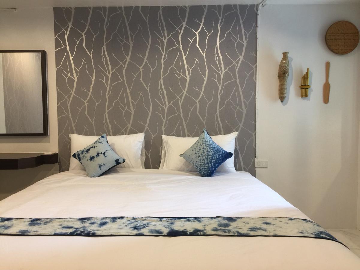 Ud Capital Hotel Удон Тани Екстериор снимка