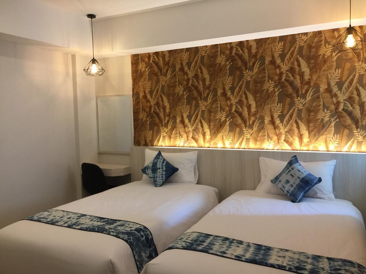 Ud Capital Hotel Удон Тани Екстериор снимка