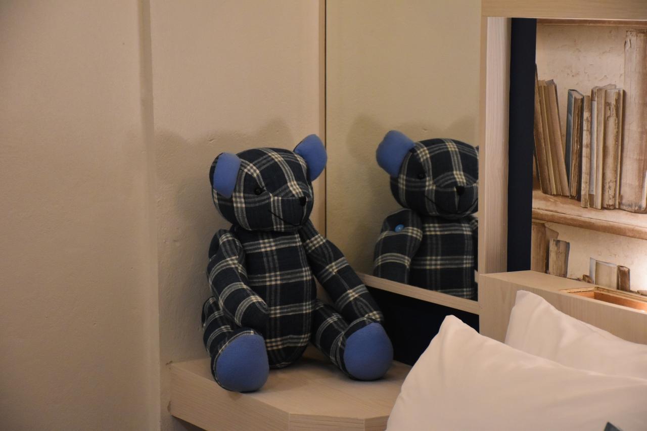 Ud Capital Hotel Удон Тани Екстериор снимка